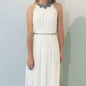 Beautiful white dress. Used only one time!!!!
